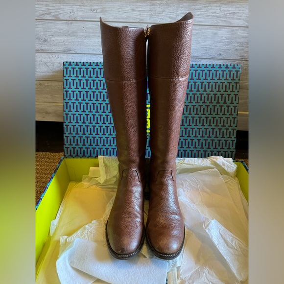 Tory Burch Junction Riding Boots in Almond Tumbled Leather 👢 - Picture 2 of 11
